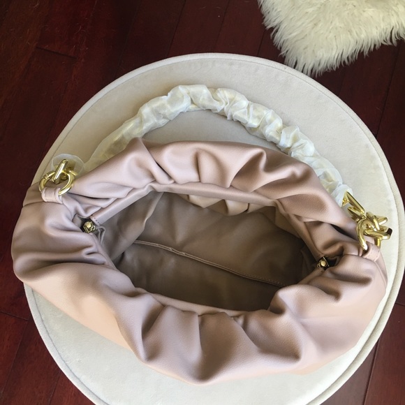 Handbag - Picture 3 of 4